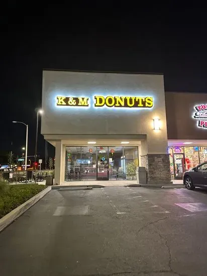 K & M Donuts