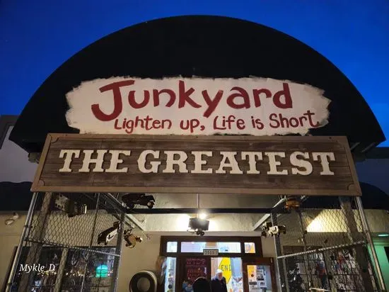 Junkyard Cafe