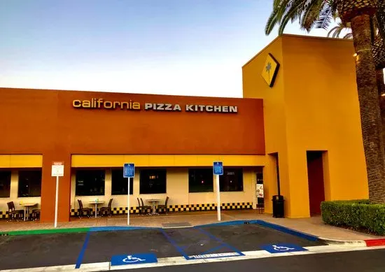 California Pizza Kitchen at Tustin