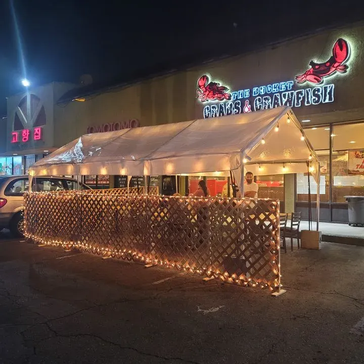 The Bucket Crabs and Crawfish Norwalk, CA Checkle