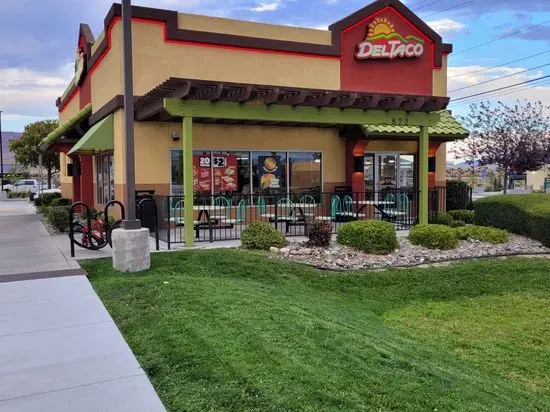 Del Taco