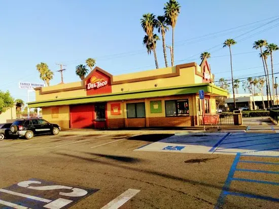 Del Taco