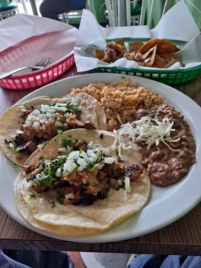 Taqueria El Cruzero