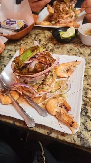 Mariscos Mi Compa Guero