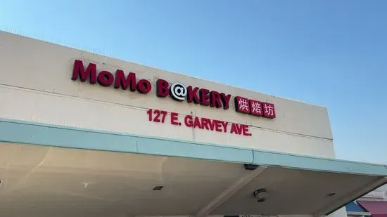 Momo Bakery