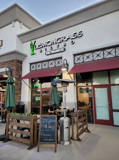 LemonGrass Bistro