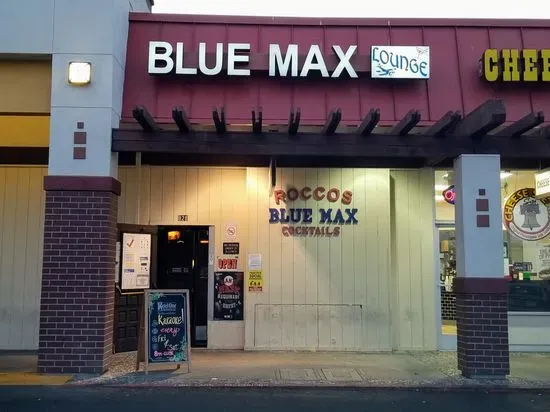 Blue Max Lounge