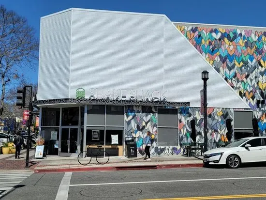 Shake Shack Burbank