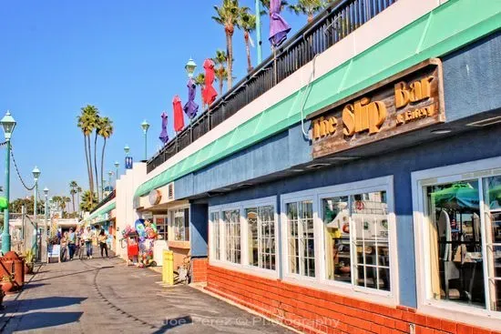 The Slip Bar & Eatery - Redondo Beach