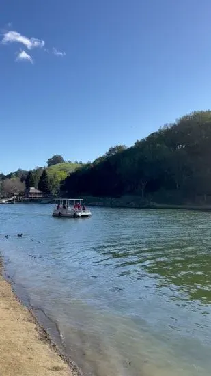 Lake Chabot Marina & Café