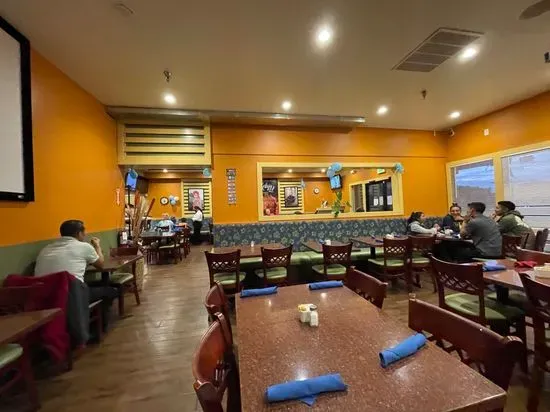 Luna de xelaju restaurant