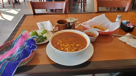 La familia comida mexicana