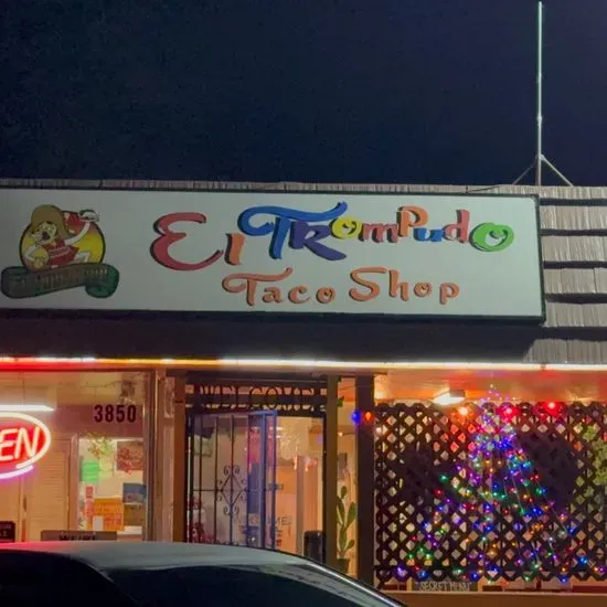 El Trompudo Taco Shop