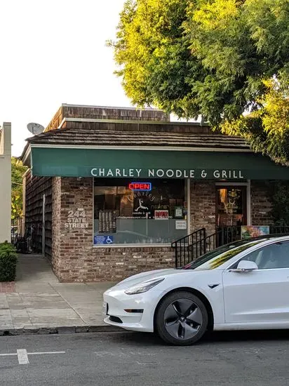 Charley Noodle & Grill