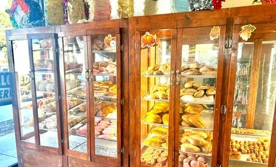 Saavedras Bakery