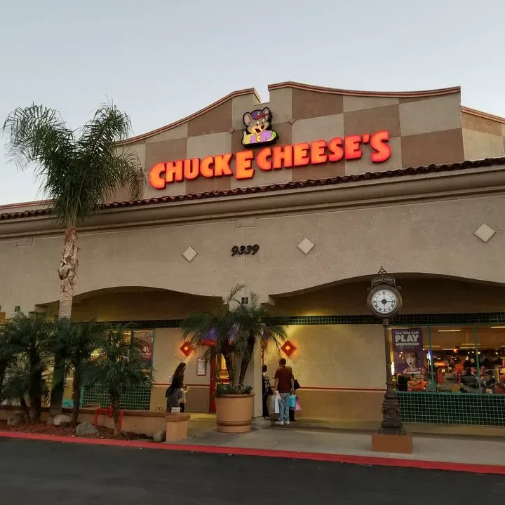 Chuck E. Cheese Rancho Cucamonga, CA Checkle