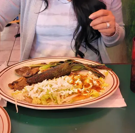 El huarache restaurant