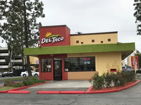 Del Taco