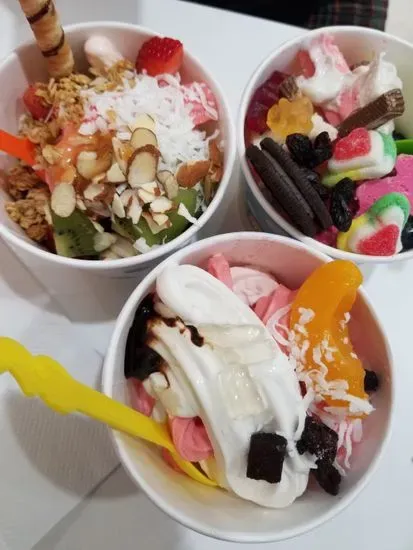 Tutti Frutti Frozen Yogurt