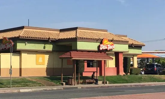 Del Taco