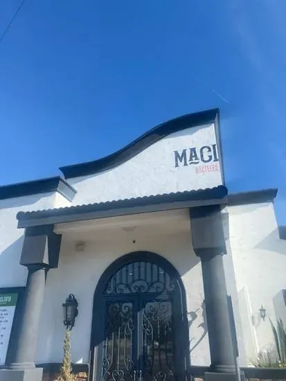 Maclovia Grill & Mezcalita Bar