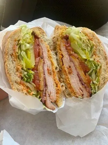 Rhea's Deli & Market