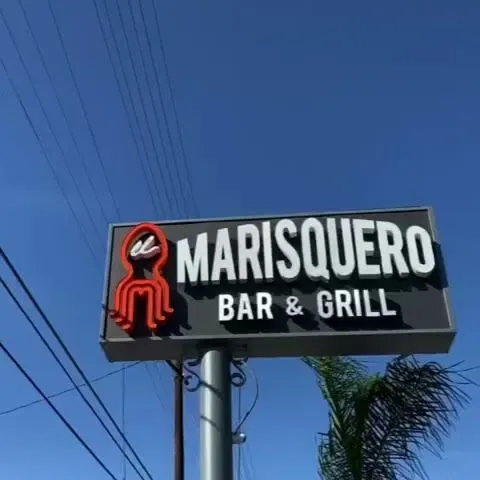 El Marisquero Bar and Grill