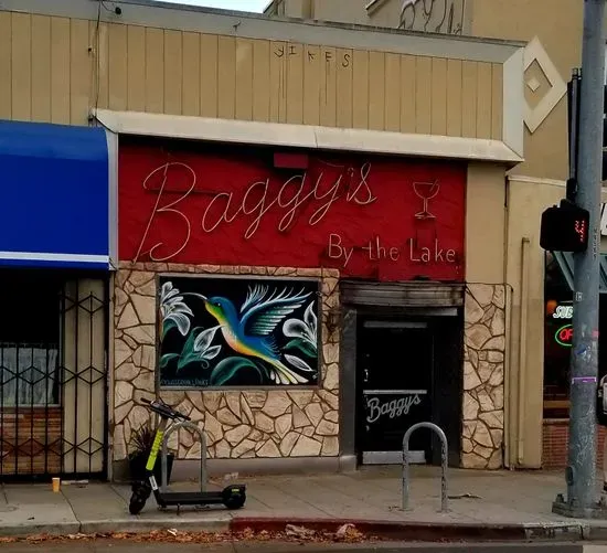 Baggy's By the Lake