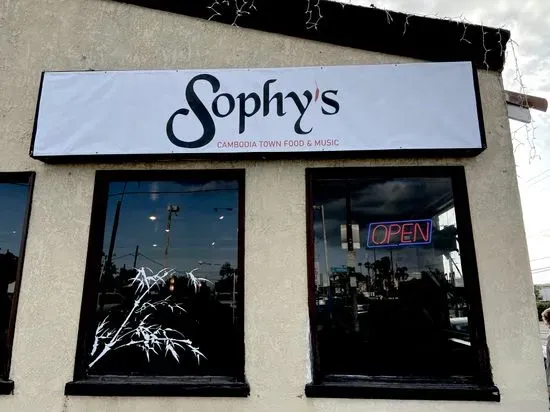 Sophy's: Cambodia Town Food