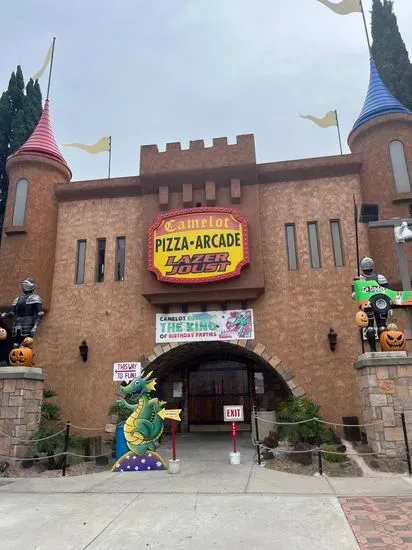 Camelot Golfland Pizza Parlor