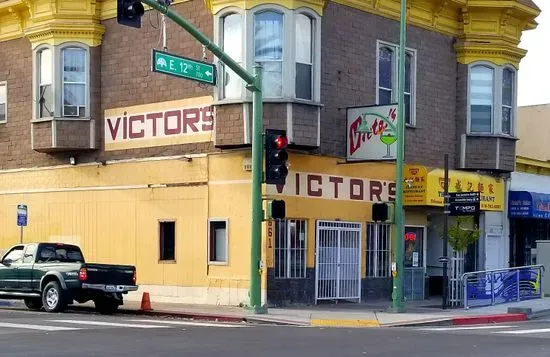 Victor's Bar