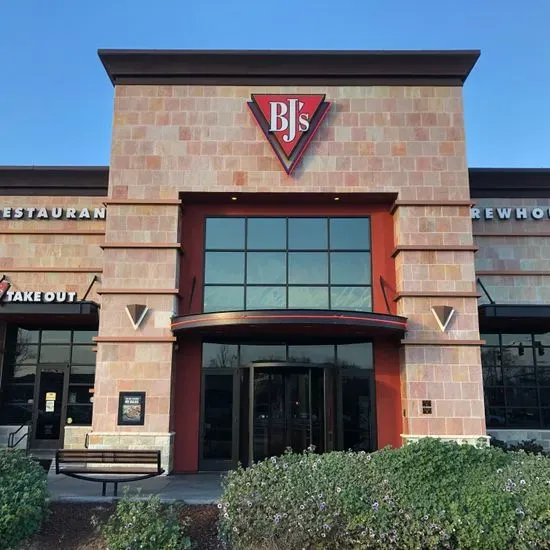 BJ's Restaurant & Brewhouse