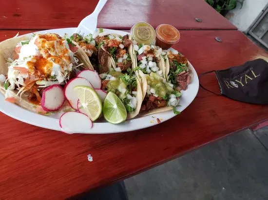 Taqueria La Cabaña E&E