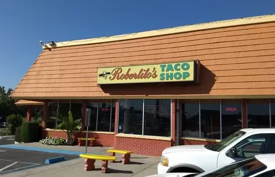 Robertito's Taco Shop