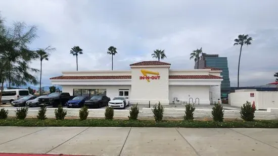 In-N-Out Burger