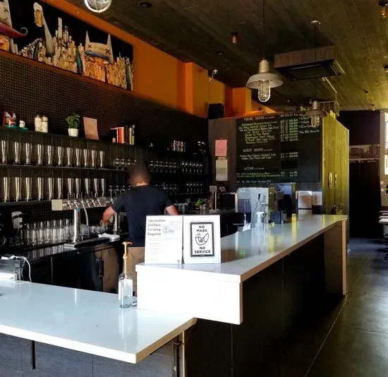 Hoi Polloi Brewing Taproom and Beat Lounge