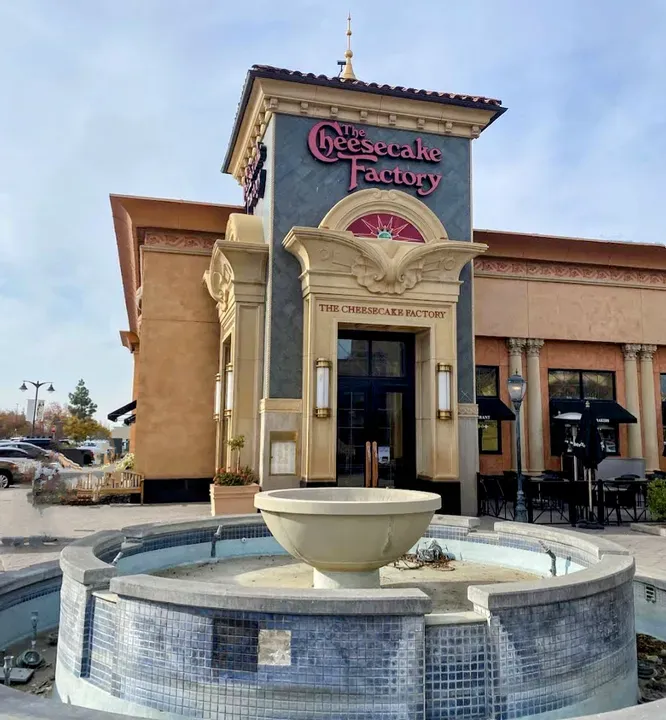 The Cheesecake Factory Fresno, CA Checkle