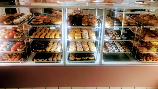 Kim’s donuts & Café