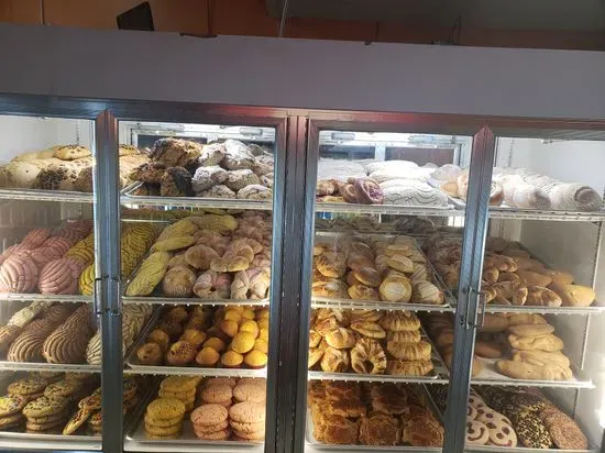 Los Arcos Taqueria Y Panaderia