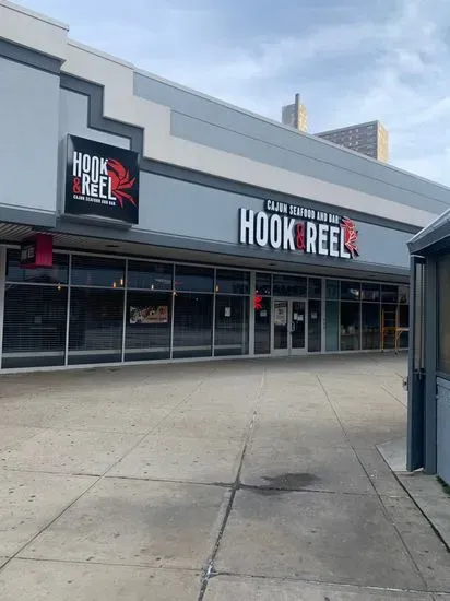 Hook & Reel Cajun Seafood & Bar