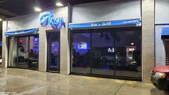 Aqua Bar and Grill