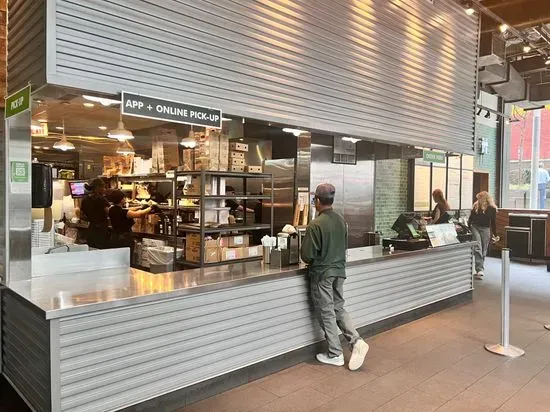 Shake Shack Midtown East