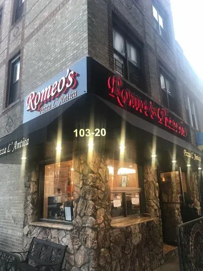 Romeo's Pizzeria