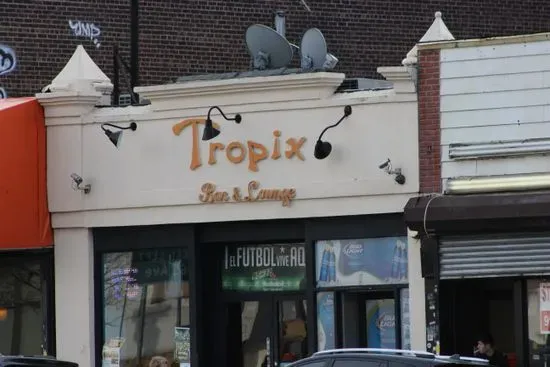 Tropix Bar & Lounge