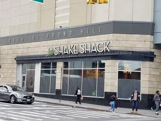 Shake Shack Queens Center Mall
