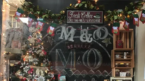 M & O Market & Deli