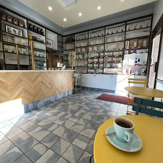 Paloma Coffee & Bakery, Greenpoint Brooklyn, NY Checkle