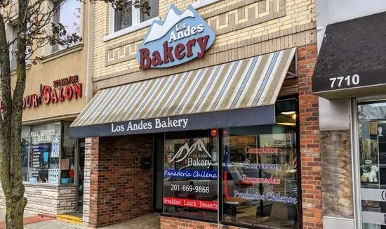 Los Andes Bakery