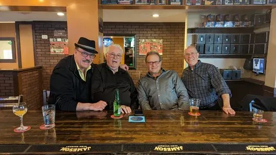 Dowlings Irish Pub and Restaurant