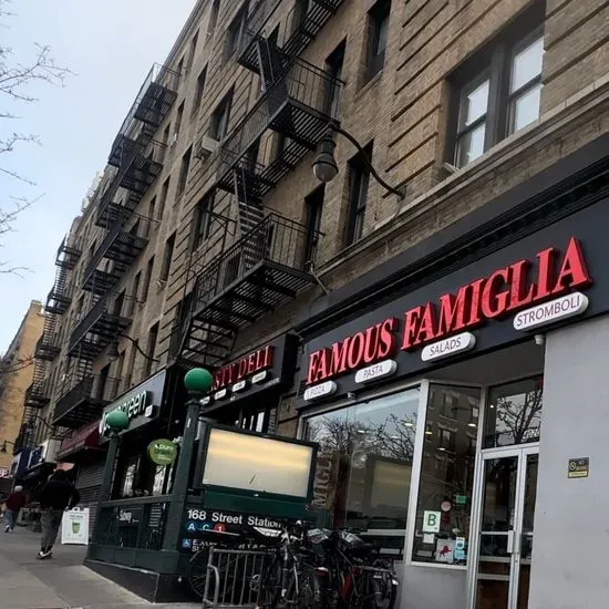 Famous Famiglia Pizzeria